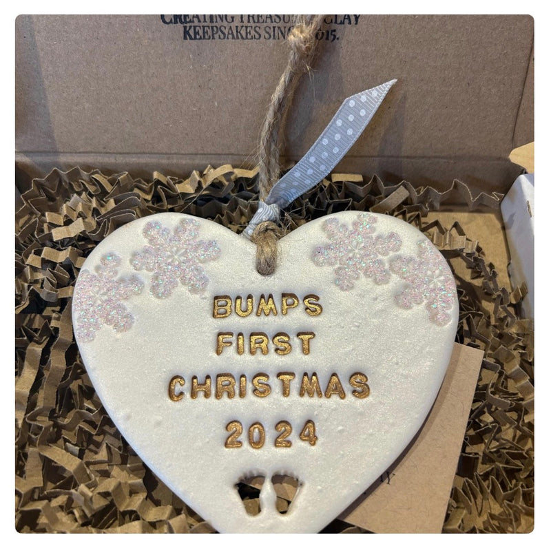Absolutely beautiful and just what I wanted, cannot wait to hang it on our tree this year. - Jen